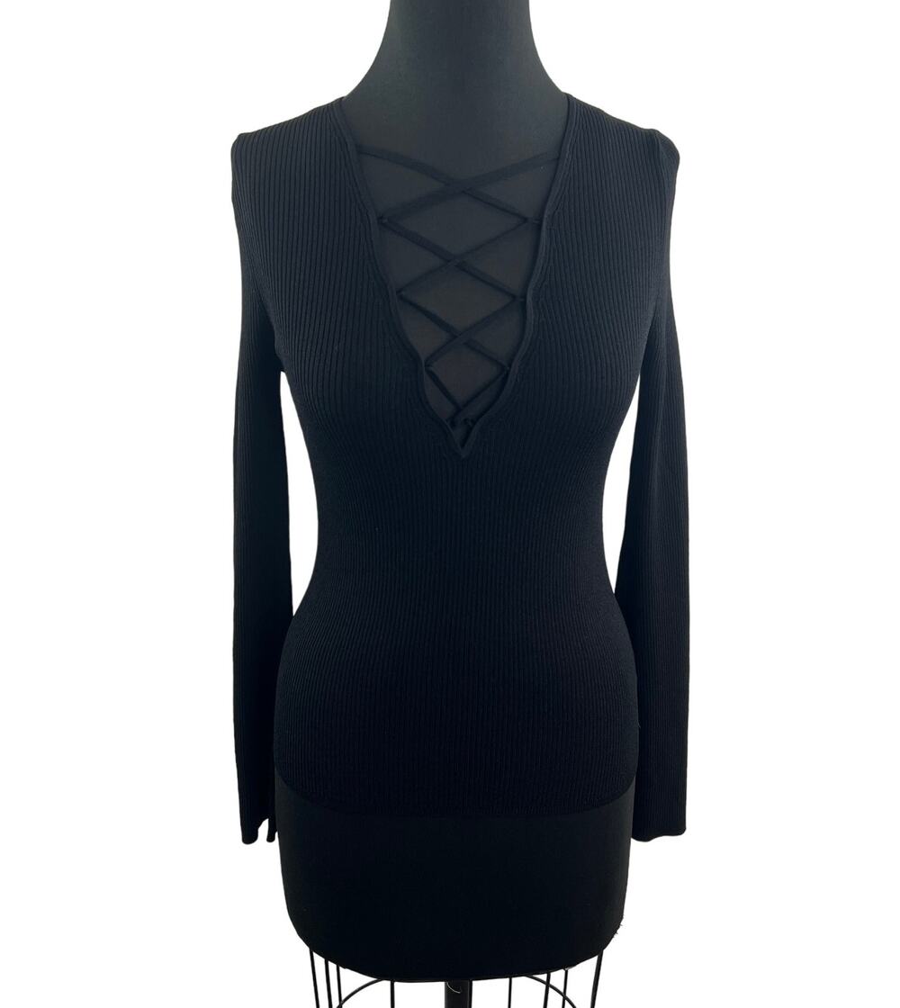 Rocky Barnes x 360 Cashmere Black Sweater Plunging Neck Pullover Size Medium M